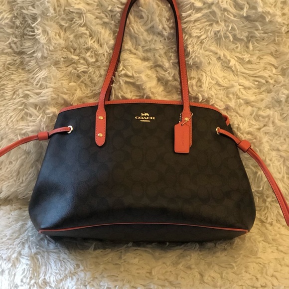 Coach Drawstring Carryall Signature Canvas Purse - Picture 16 of 16